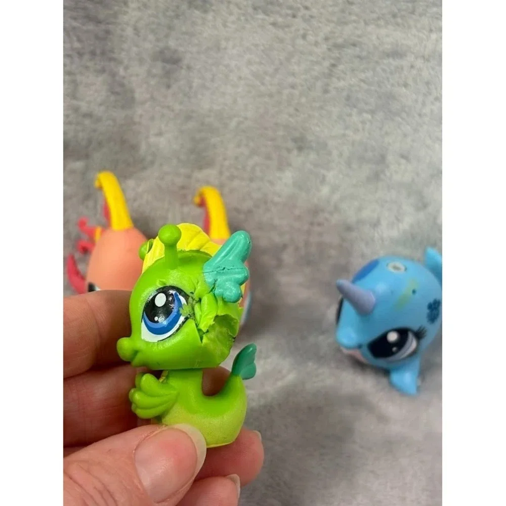 Littlest Pet Shop Ocean Animals‎ Lot of 4 LPS Fish Narwhal + Accessories
